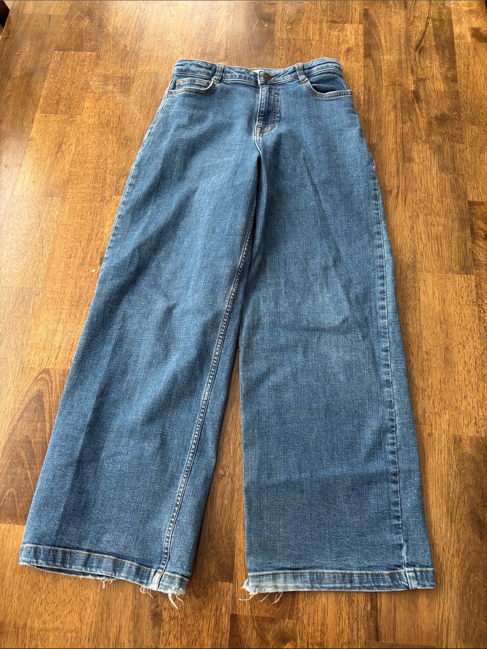 Boden Denim Wide-Leg adjustable waist Kids Jeans in Medium Blue size 13-14 girls